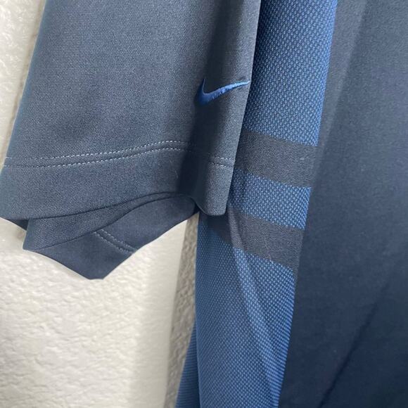 Nike Mens Shirt Sz XL Blue Fit Dry Athletic Short Sleeve Polo Collared Pullover - Picture 12 of 12
